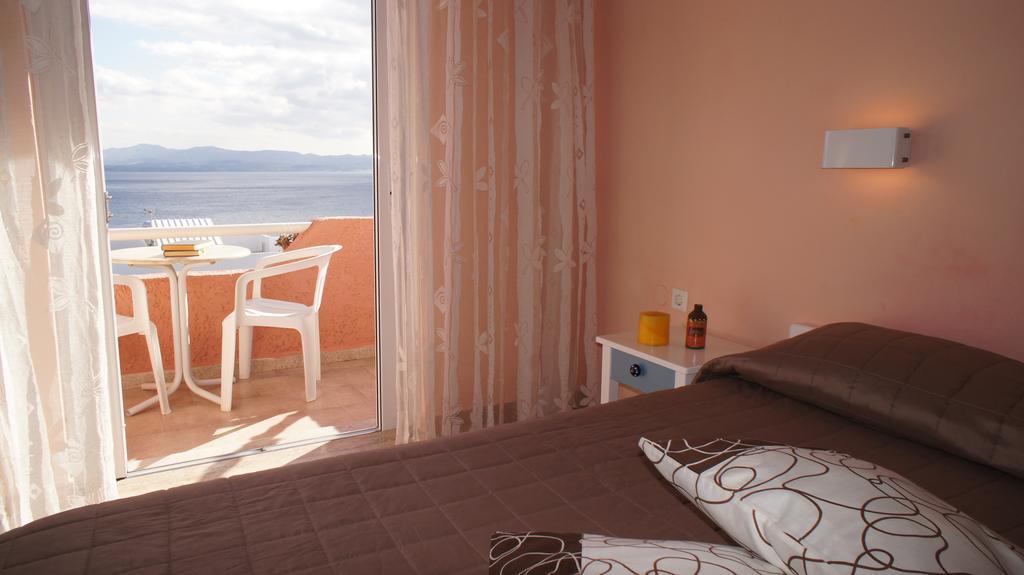 Idi Hotel Agia Galini  Bagian luar foto